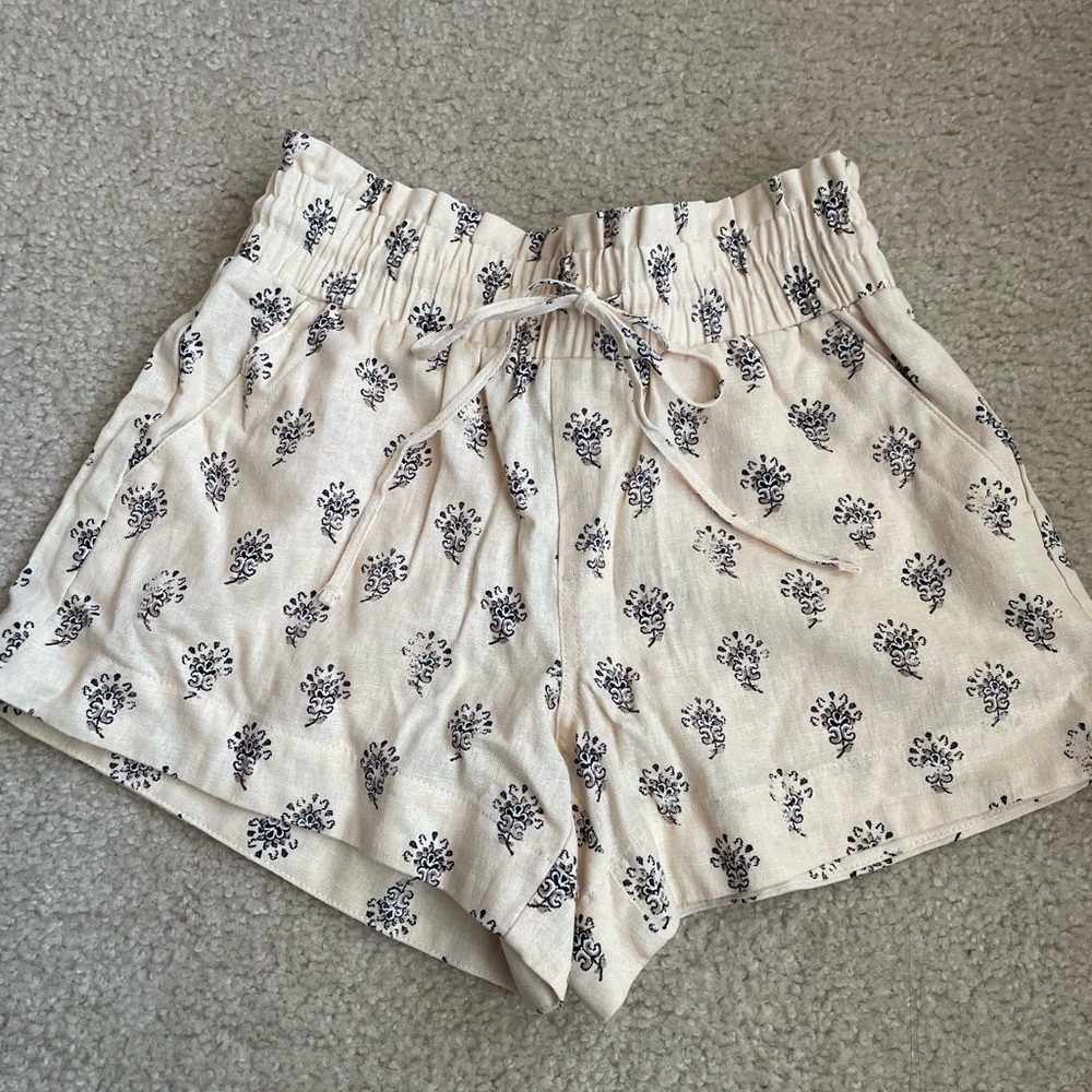 A New Day Cream Printed Elastic Waist Drawstring Linen Shorts